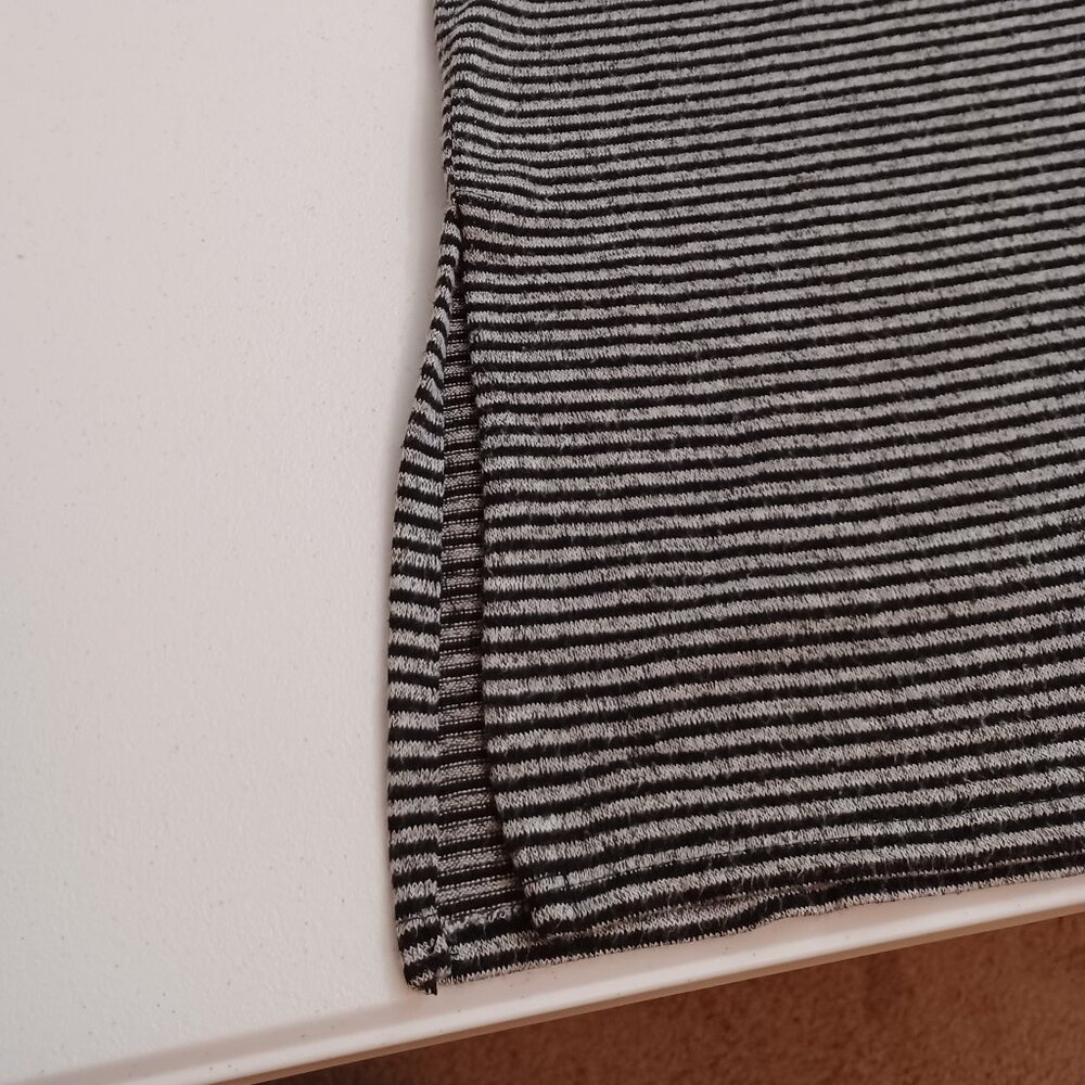 Women's Premise Black‎ N White Striped Drawstring Hoodie with Side Slits Size XL - Picture 5 of 8